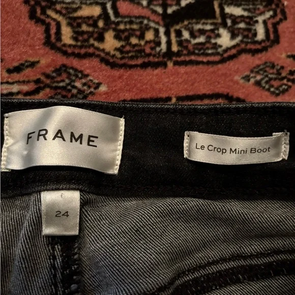 Black Frame Jean - Picture 3 of 4